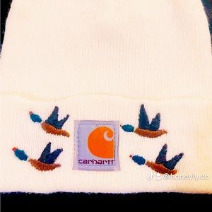 Carhartt embroidered beanie